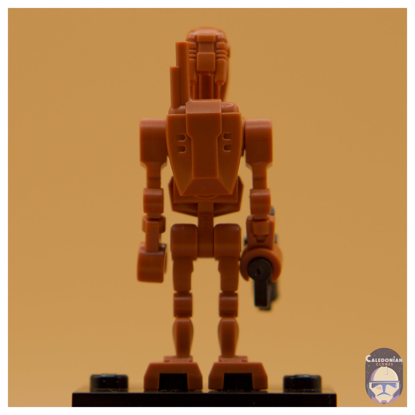 CAC B1 Combat Clanker Dark Orange