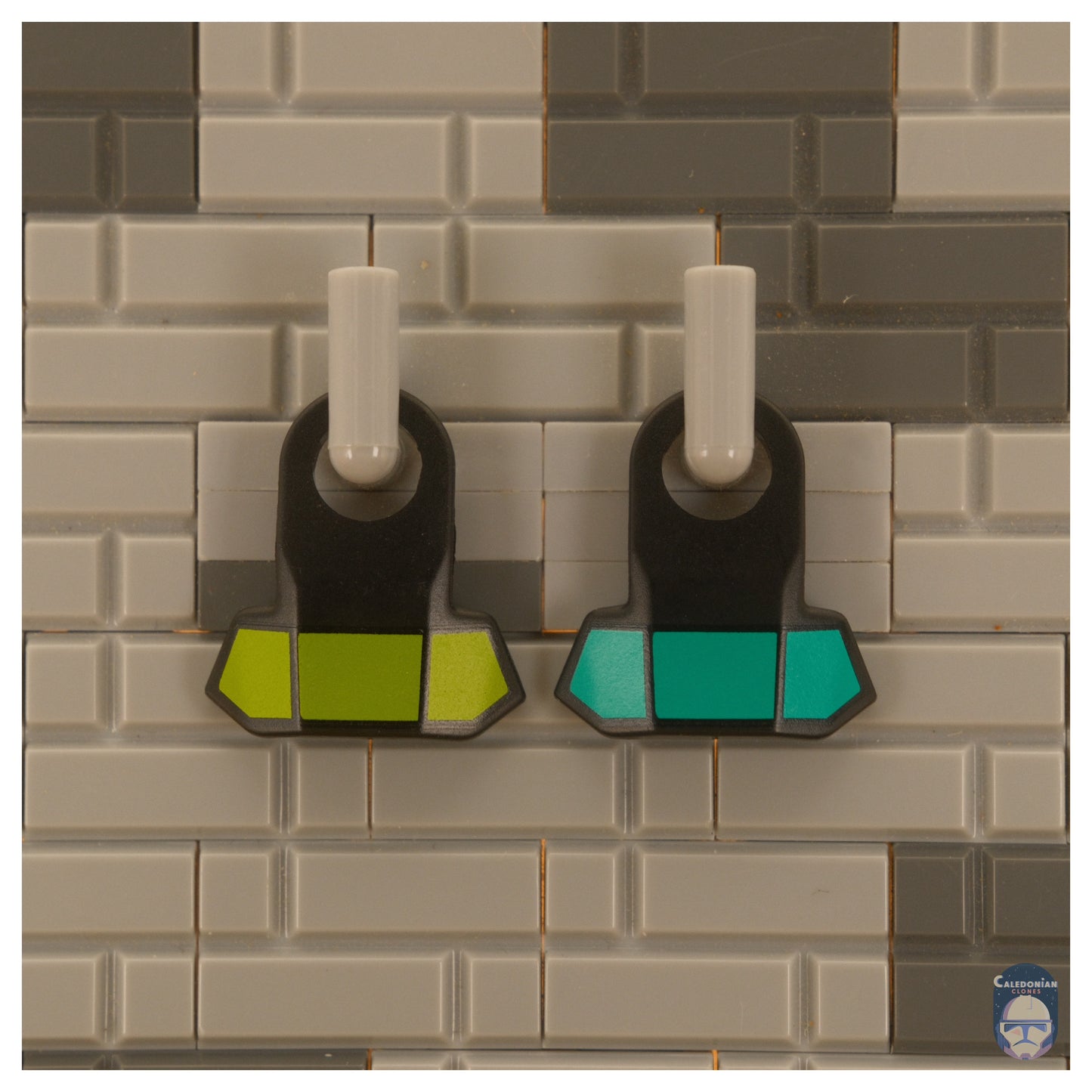 Clone Brain Pauldrons