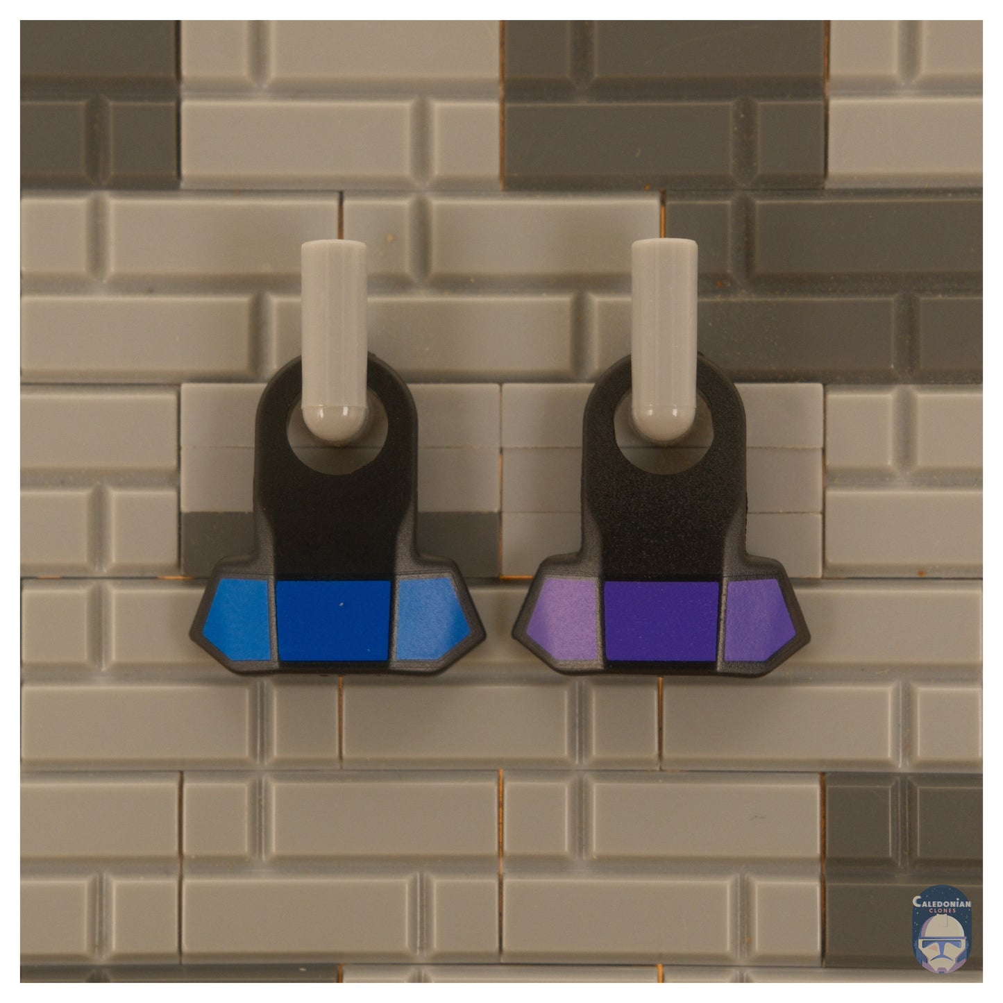 Clone Brain Pauldrons