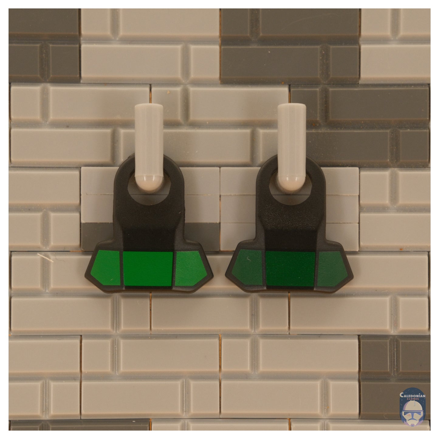 Clone Brain Pauldrons